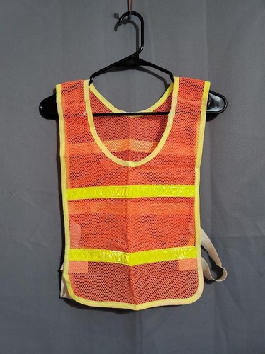 Lot of 3-1 High Visibility Safety Vest and 2 US Army reflective belt #1r - Picture 2 of 5