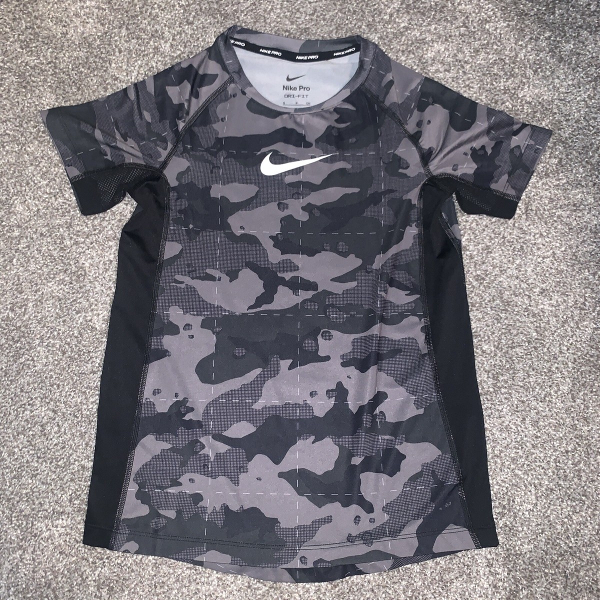 nike pro camo t shirt