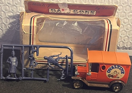 Vintage Lledo Models Of Days Gone Orange Ovaltine Delivery Truck & Figures 1:43 - Picture 2 of 5