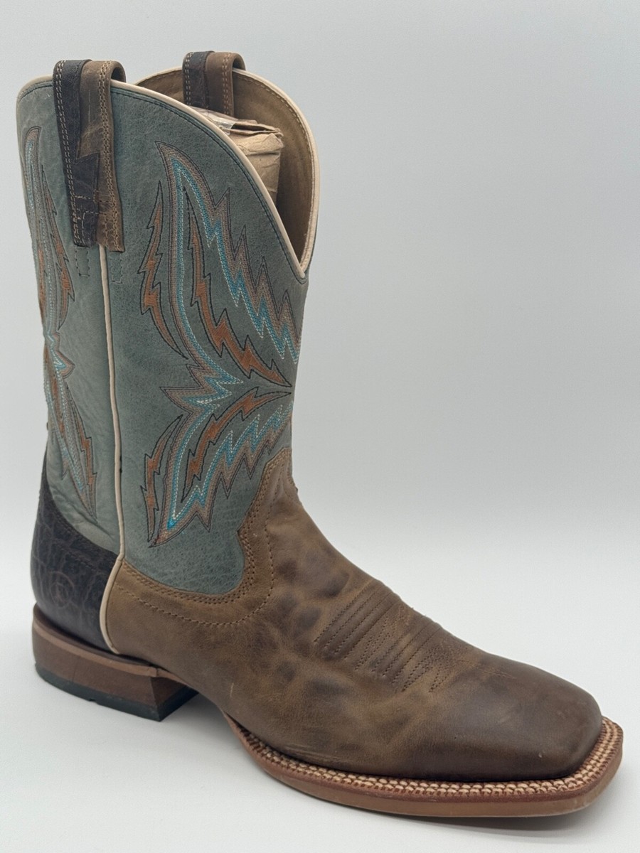 Semi new Ariat Arena Rebound Western Boot MAN IN DUSTED 