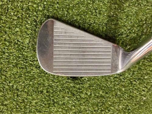 Hogan Equalizer Pitching Wedge RH Hogan AMF Vector 3 Stiff Steel (R4705) - Picture 3 of 6