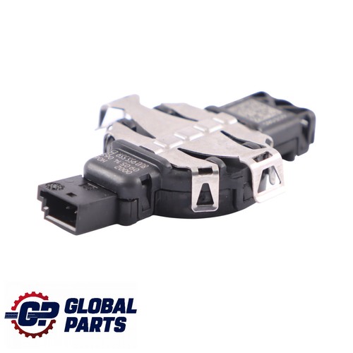 Audi A5 8T Windscreen Rain Sensor Control Unit 8U0955559B - Picture 7 of 12
