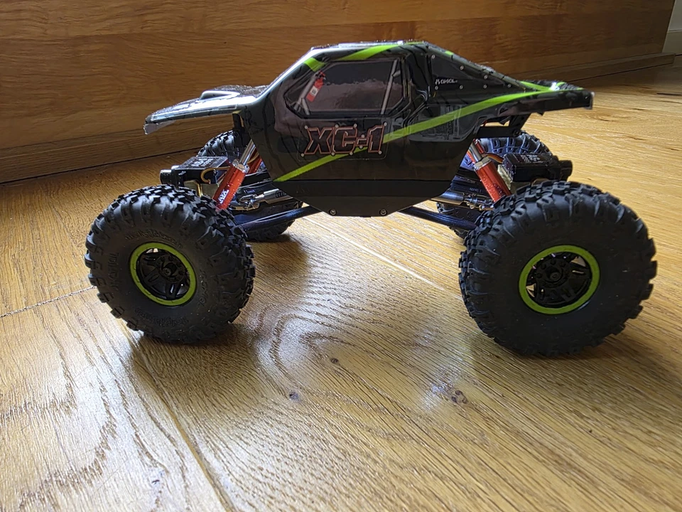 AX24 XC-1 Crawler 1/24th 4WS Brushed RTR, Grün, plus Upgrades - Bild 3 von 4