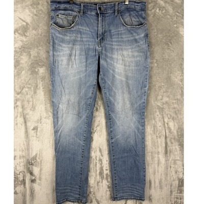 Aeropostale Mens Jeans 36x32 Straight Fit Light Wash Denim Casual