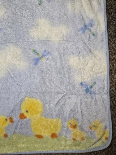 Carter's Plush Duck Clouds & Dragonflies Baby Blanket Lt Blue Yellow Vintage - Picture 2 of 7