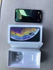 Apple iPhone XS - 64GB - Silber (Ohne Simlock), guter Zustand