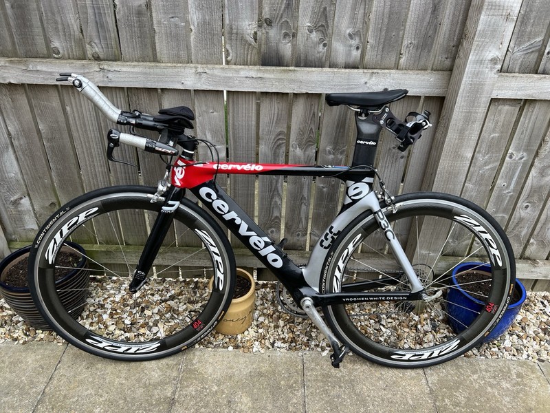 Cervelo P3C TT Bike, Size 51cm, 404 Zipp Wheels, Pedals, Continental Tyres.
