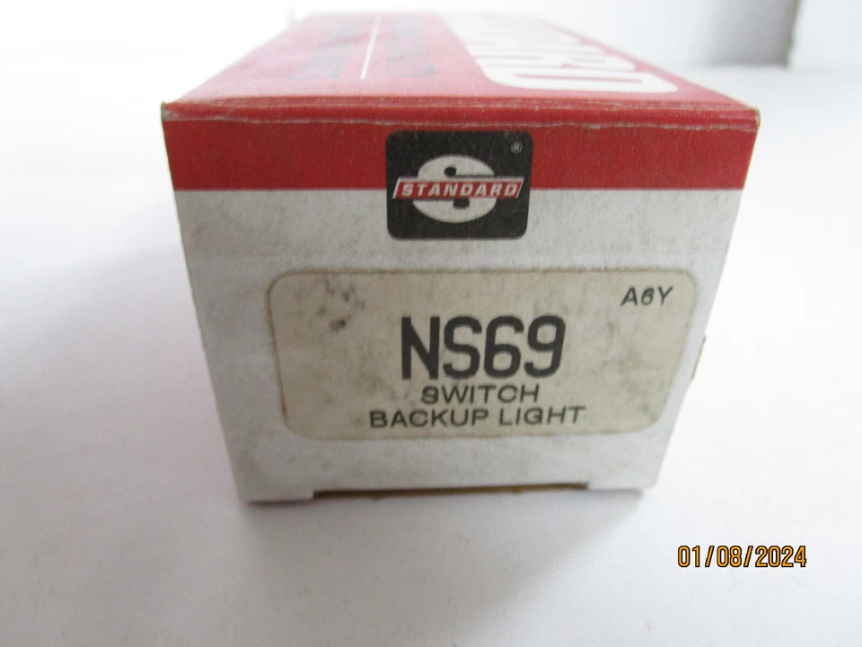 Clutch Starter Safety Switch Standard NS-69 fits 91-95 Acura Legend Foto 2 de 4