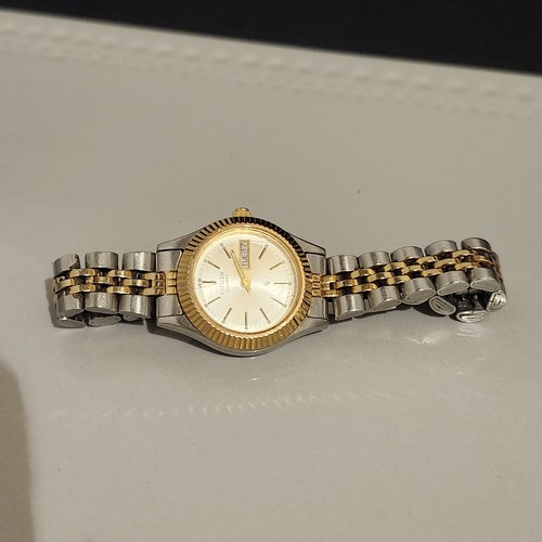 Orologio donna CITIZEN bicolore data giorno PRESIDENT testato e funzionante - Foto 5 di 10