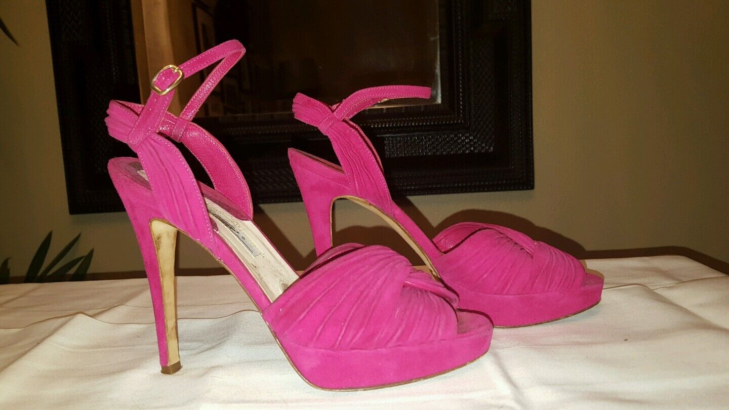 605 Brian Atwood Fucsia Pink Suede Leder Heel Platform High Heels 35.5/5 605 Brian Atwood Fucsia Pink Suede Leder Heel Platform High Heels 35.5/5