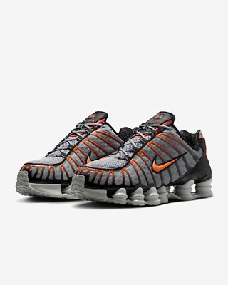 靴 Nike shox tl Black and Max Orange 24.5 Nike Shox TL Black Metallic Hematite Max Orange Black AV3595