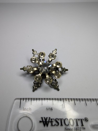 Brooches. Vintage to Modern Styles. Excellent to Good Conditions. See Photos. - 第 112/113 張圖片