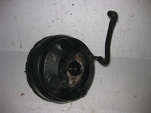 Kia Carens 2 FC 2,0 CRDi (8/02-8/06) : Bremskraftverstärker