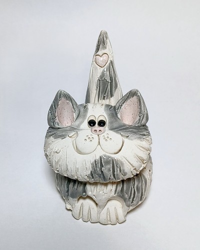 Pence Pets Pottery Gray & White Tabby Cat Ring Holder Hand Sculpted Cat Signed - Picture 4 of 17