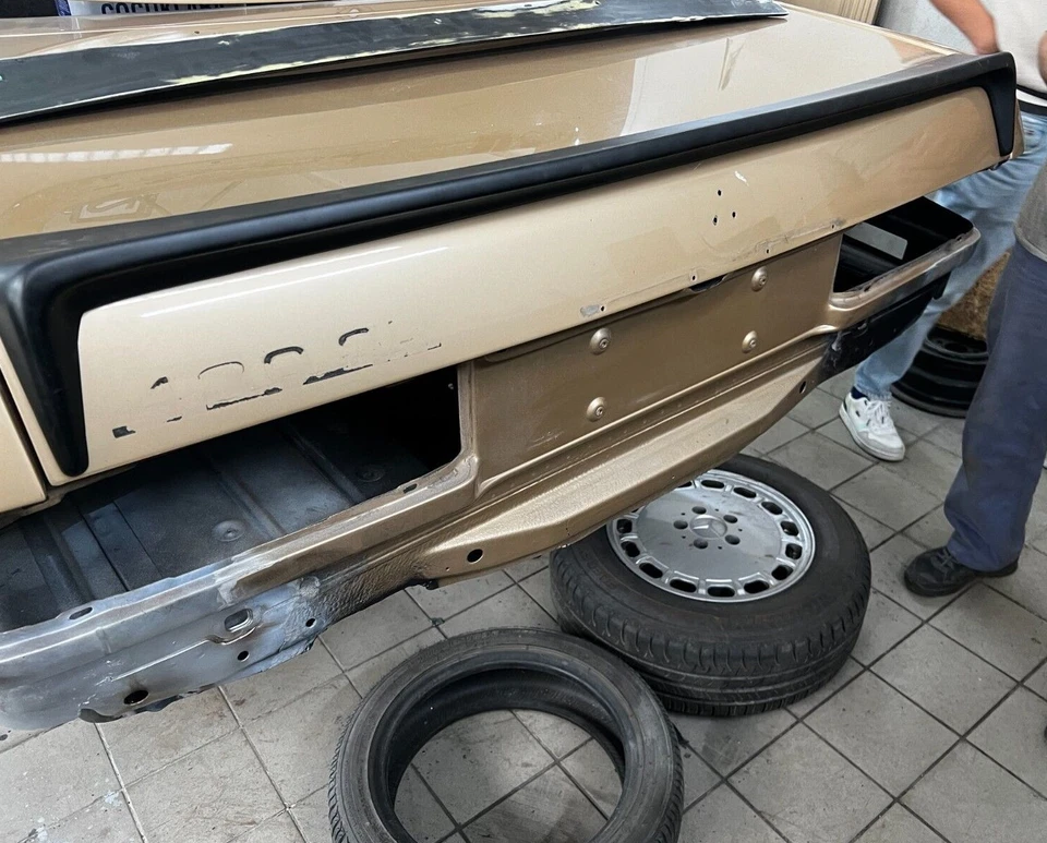 Alerón trasero maletero Mercedes SL R107 C107 SLC Amg 1971-1989 Foto 3 de 4