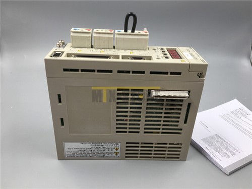 Servoaccionamiento 1 pieza nuevos YASKAWA SGDH-04AE-OY - Imagen 9 de 12