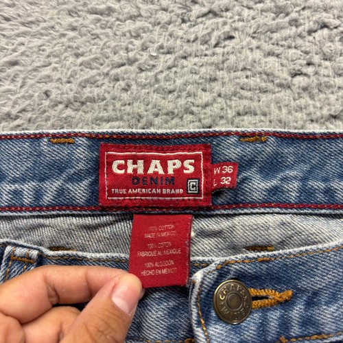 Vintage Chaps Jeans Mens 36x32 Blue Light Wash Cotton Straight Baggy Denim - Picture 3 of 9