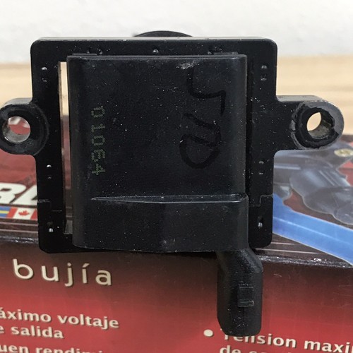 Standard Motor Products Ignition Coil UF199 - Picture 6 of 8