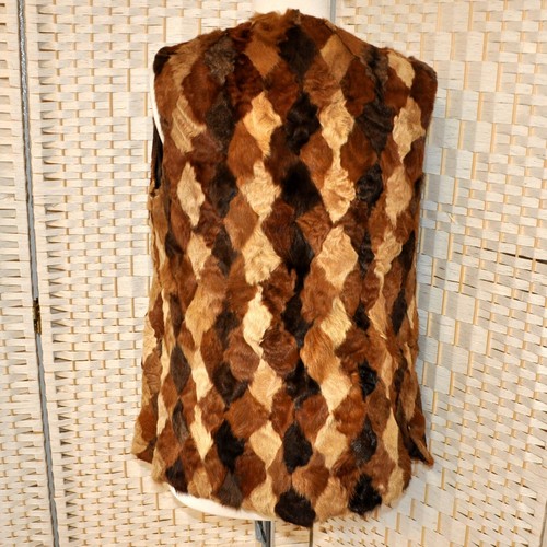Vintage Kaninchenfell Weste Patchwork Rautenform Schnürung vorne Medium-Large gefüttert - Bild 6 von 8