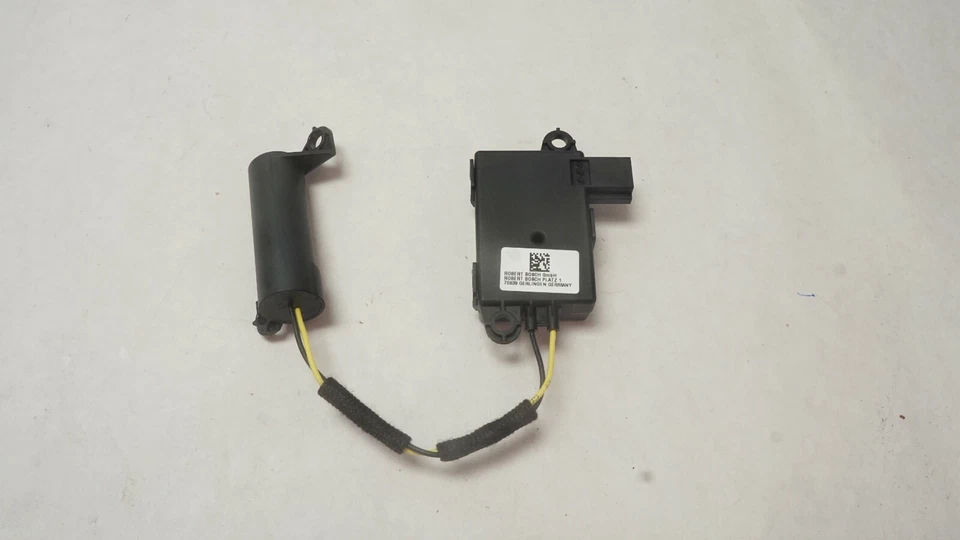 NEW Genuine GM 13523277 2016-2021 Theft Deterrent Alarm Module Sensor Assembly - Image 2 of 2