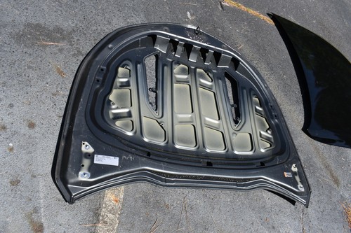 2018 GM HOOD BOONET FACTORY OEM  - Picture 4 of 7