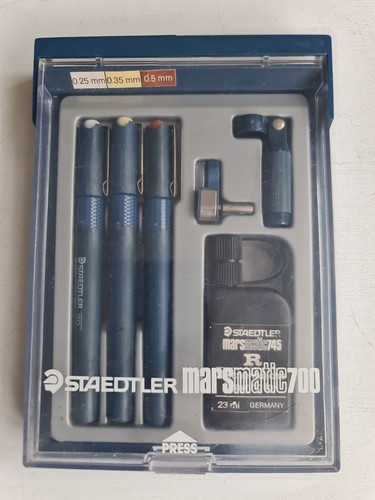 JUEGO DE 3 BOLÍGRAFOS DE DIBUJO TÉCNICO VINTAGE STAEDTLER MARSMATIC700 0,25,0,35,0,50mm - Imagen 2 de 2