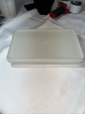 Vintage Tupperware Bacon Keeper Deli Meat Container 794 & Seal 795 11''×6.75''×2''