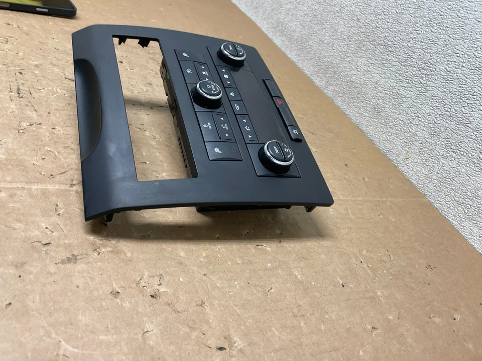 2009 2010 2011 Volkswagen Routan Ac Heater Climate Control p55111964aa v5067 DG - Image 3 of 4