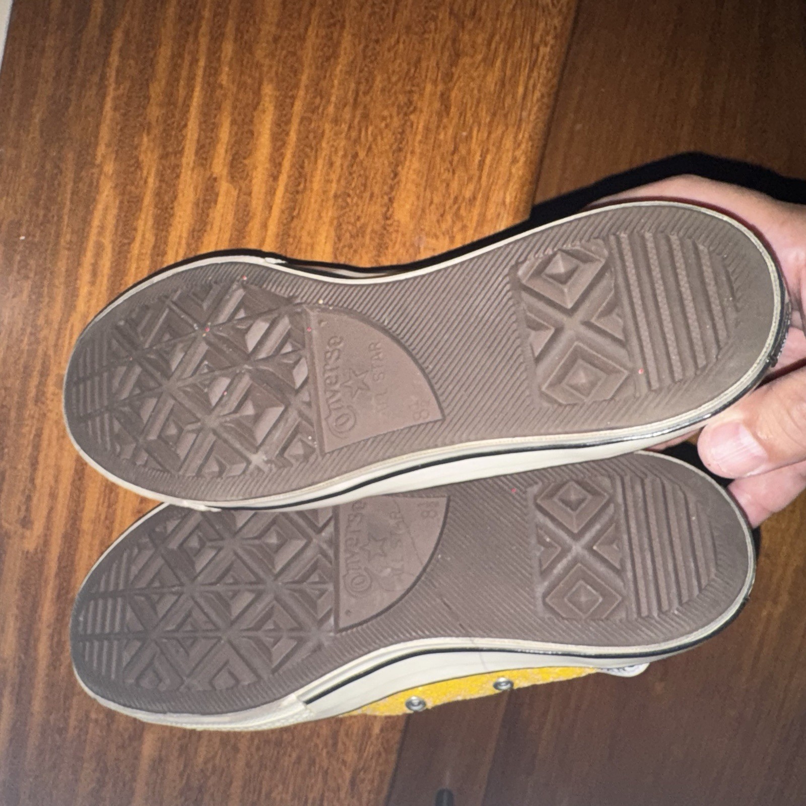 Converse Chuck 70 HI JW Anderson Glitter Barbados Cherry Men’s 8.5  Woman’s 10.5 thumbnail 6