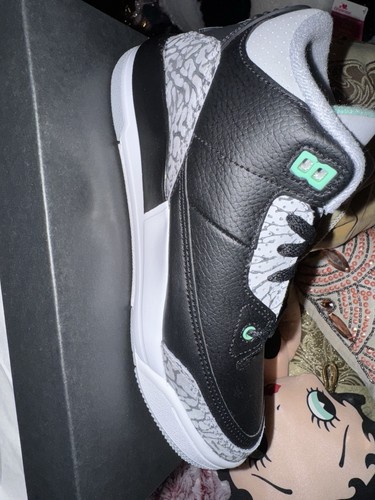 Jordan 3 Retro Little Kid - Picture 3 of 6