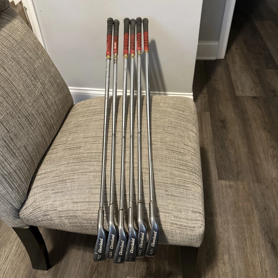 Cleveland Tour Action TA5 Irons 5-PW Stiff Flex HG Pured Steel Shafts - Image 3 of 4