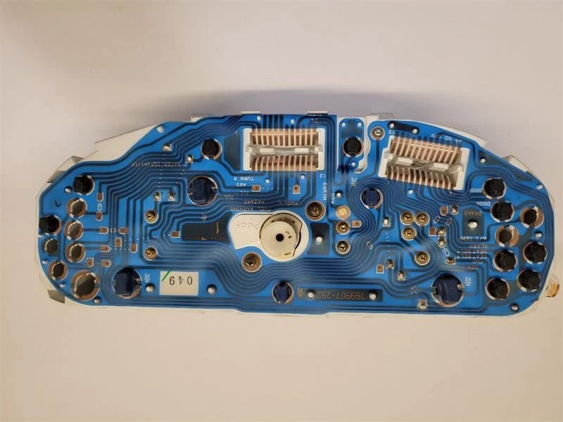 1993 1994 Chevrolet Colt Speedometer Cluster EUA MKT 1.5L - Imagem 4 de 4