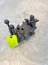 Massey Ferguson Mf Tractor Dual Hydraulic Valve