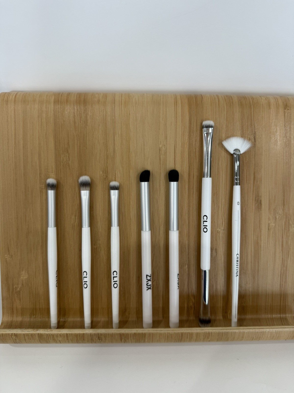 Angled Concealer Smudger Crease Eyeshadow Makeup Brush Set7