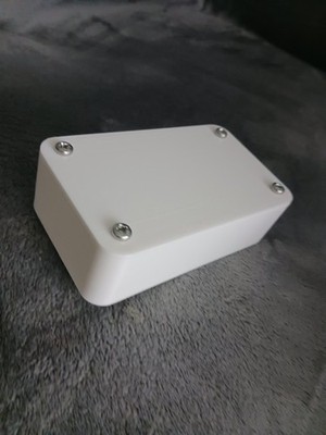 Große weiße Kunststoff Gehäuse Box Hobby Projekt. Elektronik Led Schaltung 