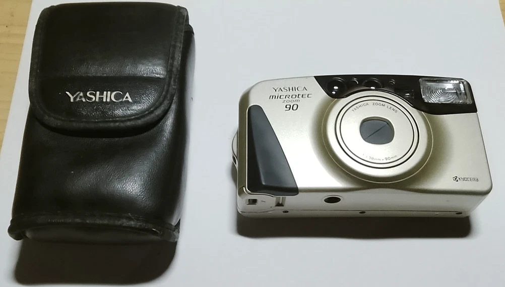 Appareil Photo Argentique Yashica Zoomate 120 SE - 35mm, Zoom, Flash - Fonctionne !