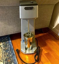 Waring Professional Commercial Milkshake Mixer Single Prong Unit Restaurant 