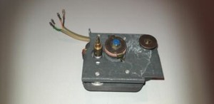 Motor Dual 216 588 aus Dual Typ 1214 Plattenspieler - Ersatzteil