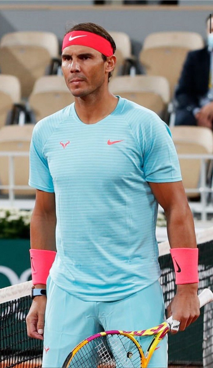 ナイキバンダナ　ナダルモデル④ NIKE - ナダル ナイキ バンダナ 2014年 全仏モデルの通販 by ら
