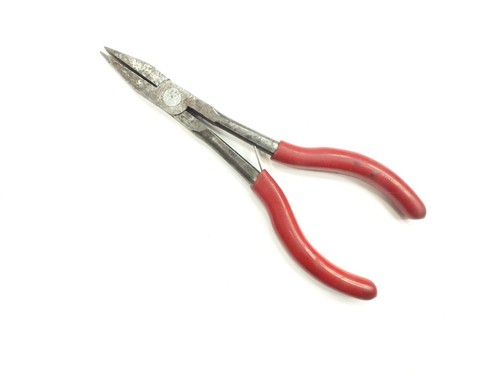 MAC TOOLS 6" LONG EXTENDED REACH FLAT NOSE DUCK BILL PLIERS - P301712 - Picture 8 of 9