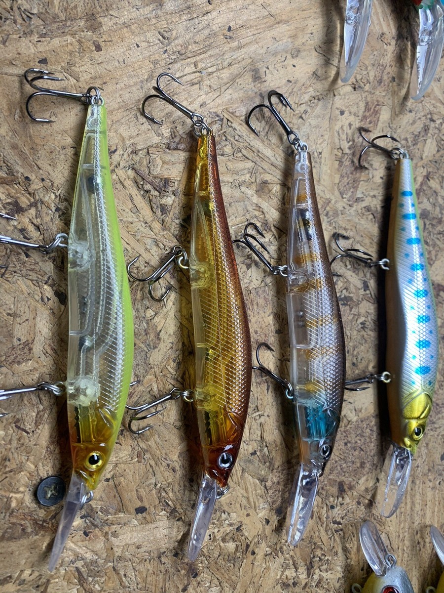 Lot 13 Jerkbaits Vision 110+1 KO Peints à La Main - Poor Boy Fishing Lures