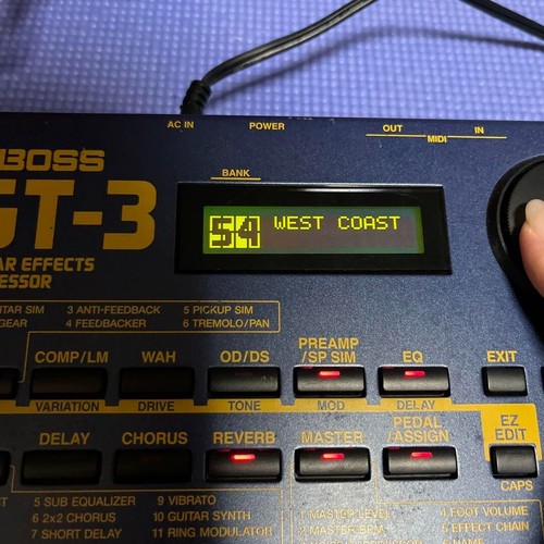 Boss GT-3 Multi-Effects Guitar Effect Processor Pedal JAPAN used - Picture 3 of 7