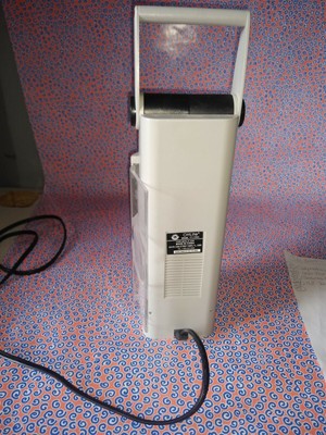 ottlite 13w folding task lamp
