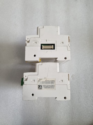Schneider Électrique Énergie Serveur EBX510 ComX510 Set 2 Gratuit Envoi Rapide - Photo 5 sur 6