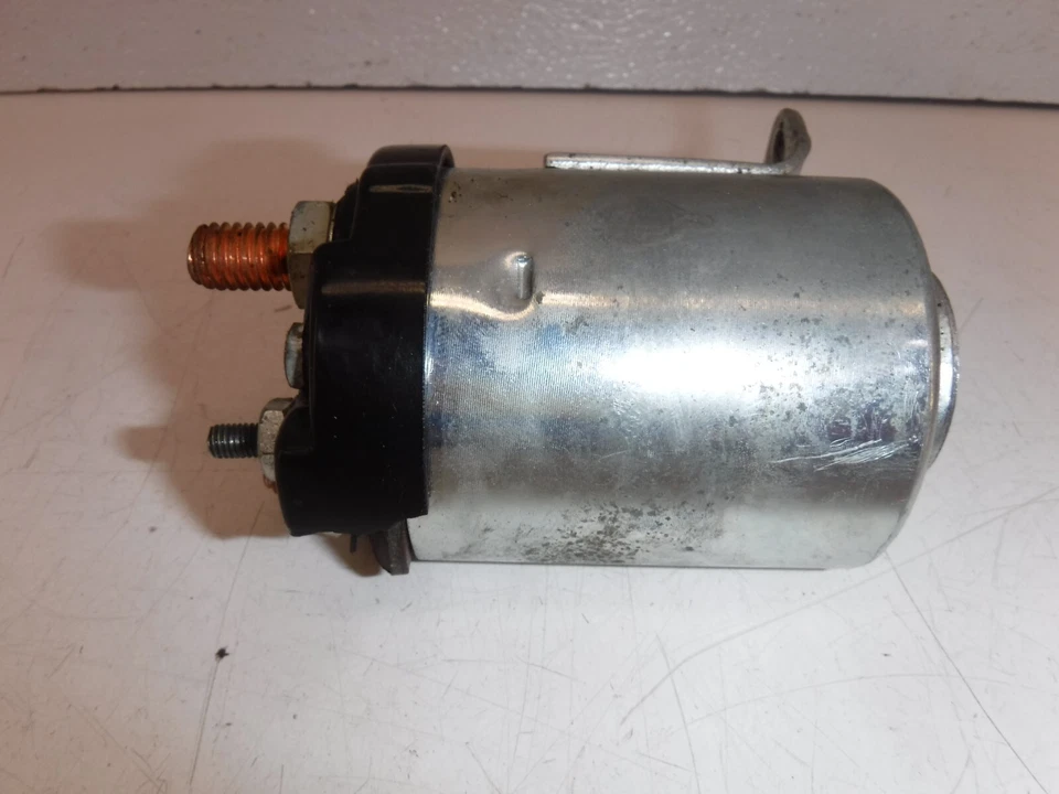 Interruptor de relé de arranque del motor Accel Harley-Davidson Roadster 40111-C. No probado. Foto 4 de 4