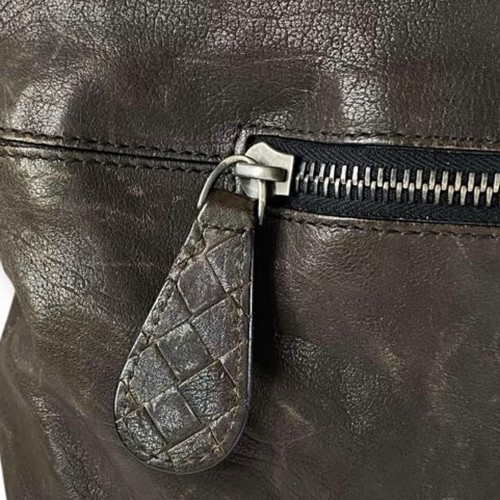 Borsa a tracolla Bottega Veneta A4222812 in pelle intrecciata 2 vie marrone scuro - Foto 8 di 10