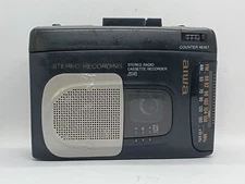 Aiwa JS 145 Walkman Cassette player Radio works Motor Spins For parts or repair