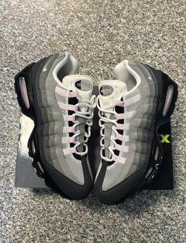 Air Max 95 Rosa Espuma Burbuja Grande 2025 Nike Gris UK4 Nuevo Listo Para Enviar
