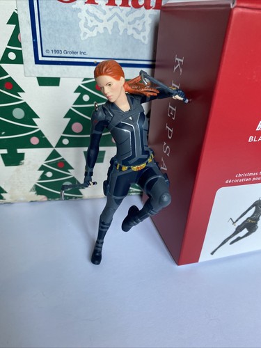 Black Widow Marvel Weihnachten Hallmark Andenken Ornament Neu im Karton