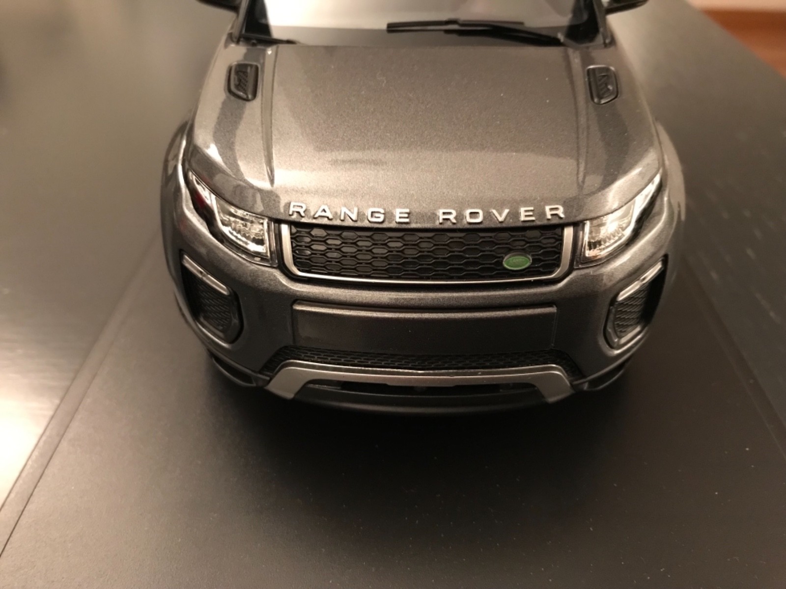 Range Rover Evoque HSE HSE HSE Dyanamic 1 18 Kyosho Ousia 4a155e Range Rover Evoque HSE HSE HSE Dyanamic 1 18 Kyosho Ousia 4a155e